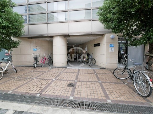リヴィエール川西のエントランス|リヴィエール川西　エントランス
