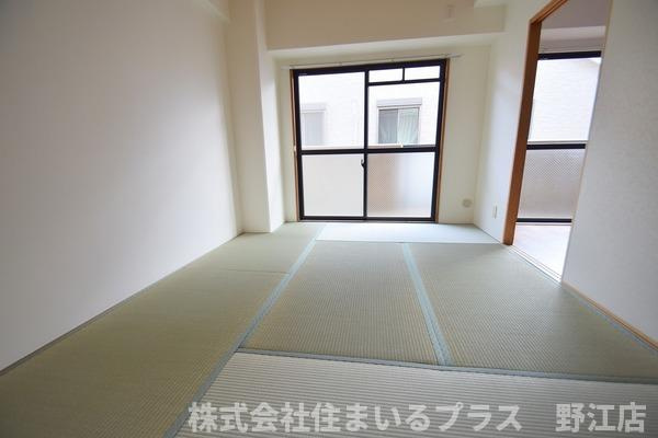 センチュリー壱番館の和室