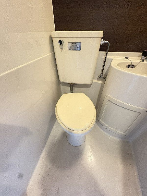 クリーンハイツのトイレ|バス・トイレ同室です
