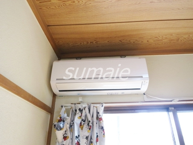 上岡マンションの設備|エアコン設置済みです！！