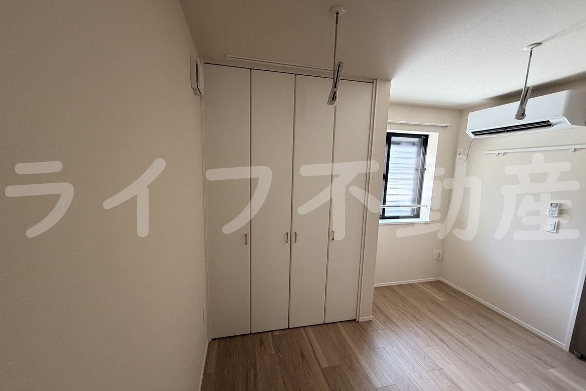 ウエスタンハイツ18の収納|こまごまとしたものを収納できそうですね