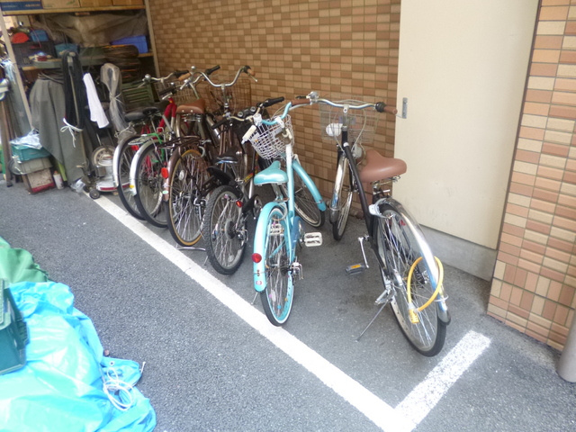 ＦＯＲ　ＹＯＵ　ＴＡＮＡＫＩのその他共用部分|自転車置き場です