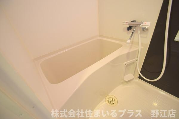 フォレストガーデン蒲生Ⅲの浴室
