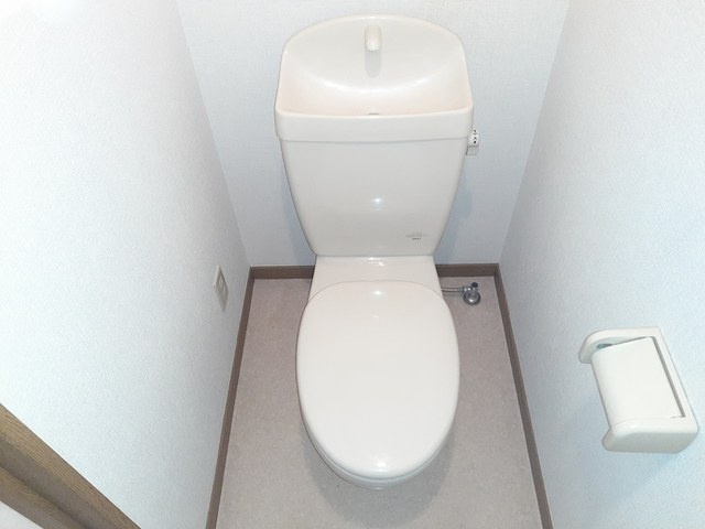 リバーサイドさくらⅠのトイレ