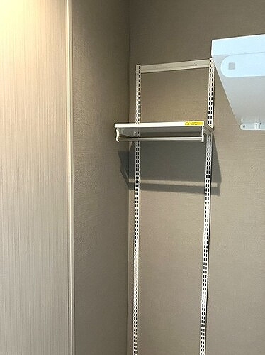 ライオンズミレス西新の収納|ウォークインクロゼット