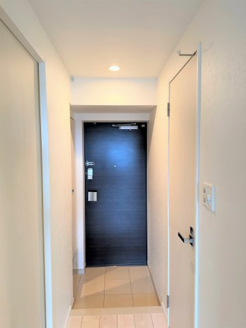 エンクレスト博多MATEの玄関|きれいな玄関です