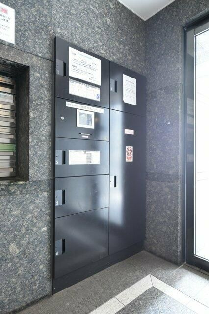 江東区亀戸１丁目の賃貸マンションのロビー