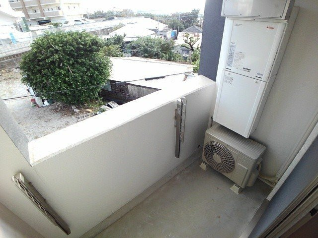 【バルコニー】 | ブローテ　古蔵Ⅱ | 外からの目が気にならないバルコニーで洗濯物が干せます
