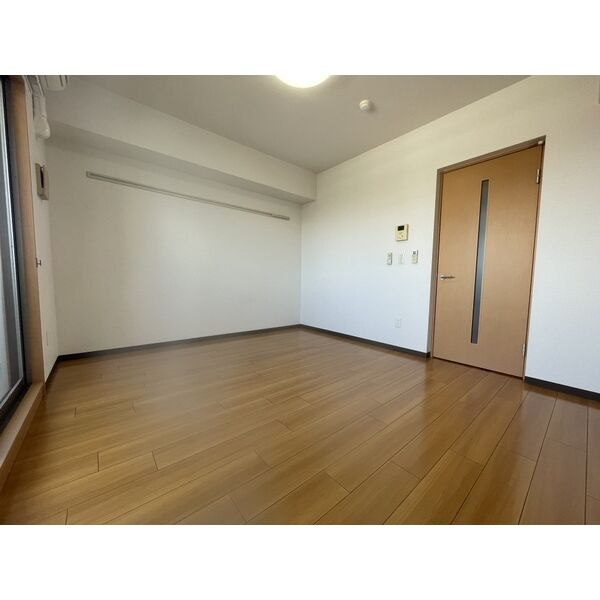 フロンティアU　名古屋市賃貸　仲介手数料無料の居間・リビング