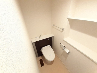 【トイレ】 | サン　レジェンド | トイレです