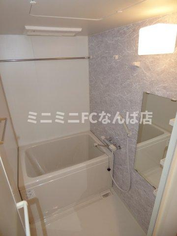 サムティ阿波座ベルシアの浴室