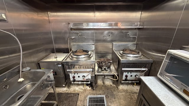 津屋崎店舗併用住宅のその他|中華料理店として使用されていました。試用期間が短かったため、状態良好です。