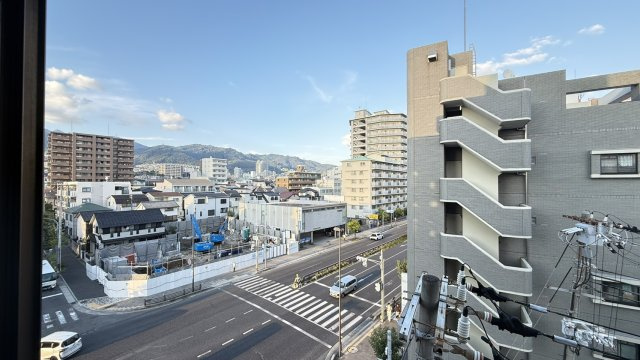プラントパイン御影の外観