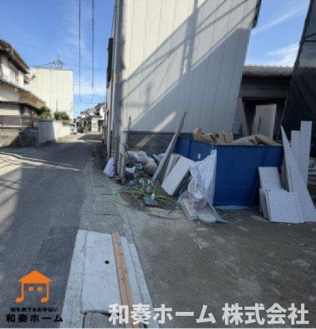リナージュ ネクスジー 北島町中村01期の前面道路含む現地写真