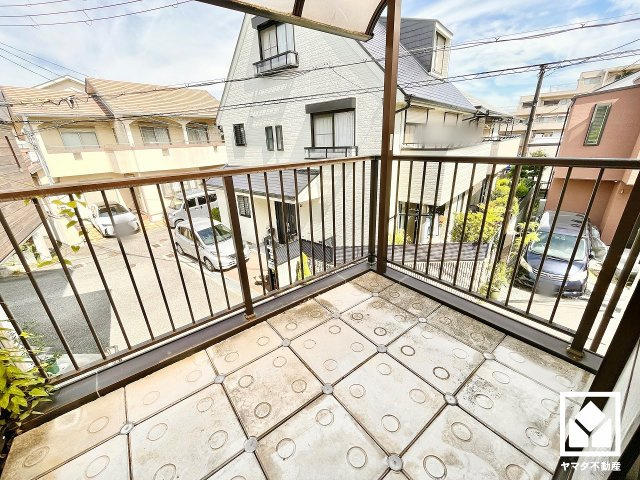 西宮市段上町5丁目のバルコニー