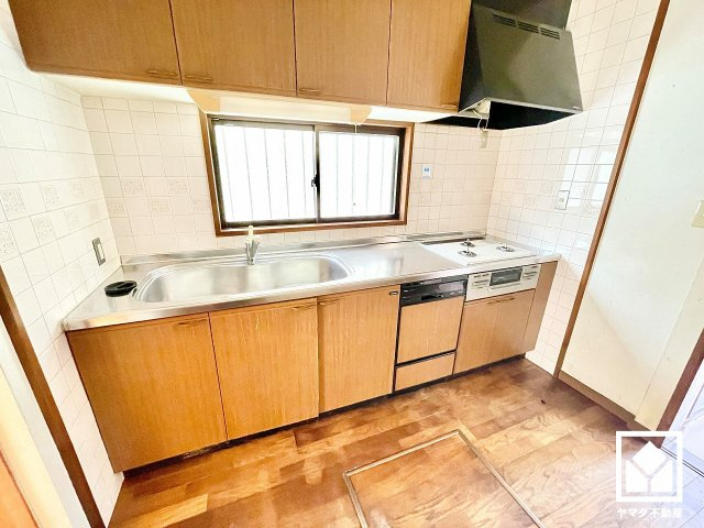 西宮市段上町5丁目の居間・リビング