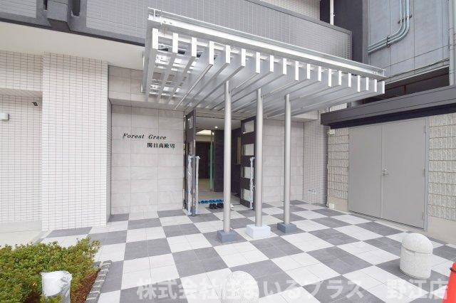 フォレストグレイス関目高殿Ⅶのエントランス