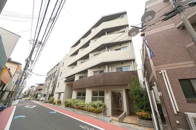 ＯＺＩＯ西荻窪Ⅱの外観|きれいな外観です