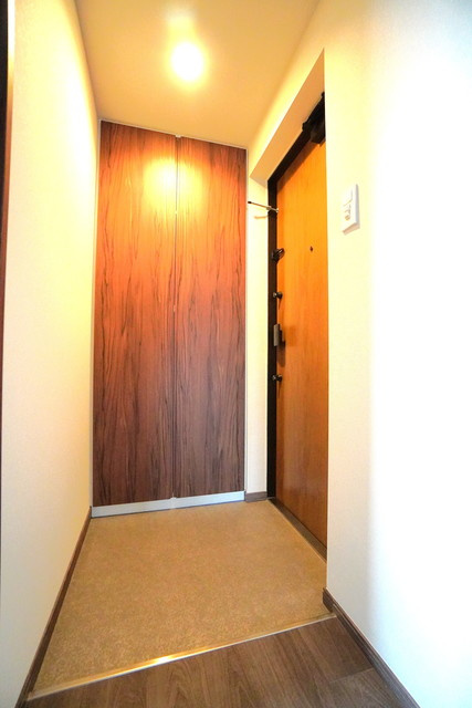 ＣＲＥＡＴＩＦ桜新町の玄関|※写真は同タイプ住戸です。