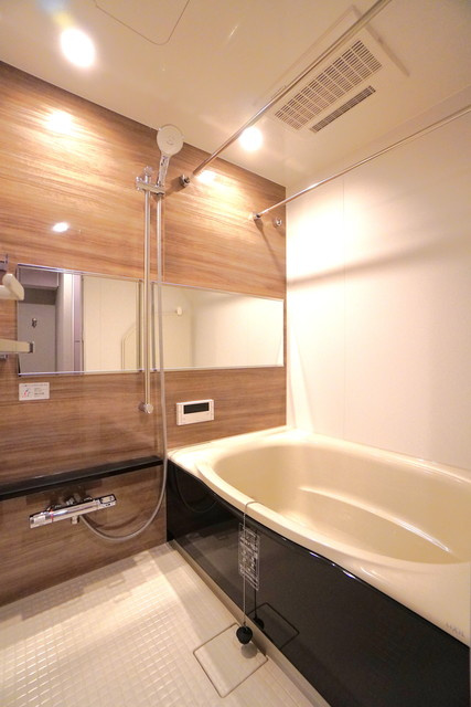 ＣＲＥＡＴＩＦ桜新町の浴室|※写真は同タイプ住戸です。