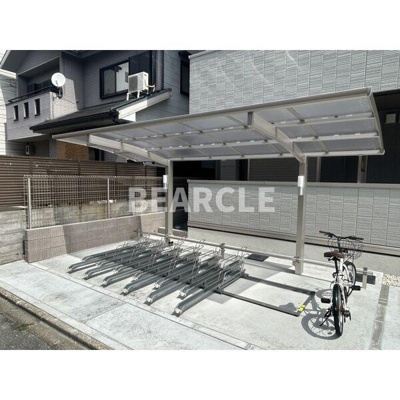 【駐車場】 | D-residence二条 | 駐車場があるので、車を買う予定の方も安心です