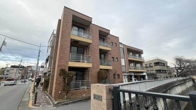 ロックヒル豊島園の外観