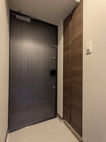 【玄関】アラート横濱桜木町Ⅰ