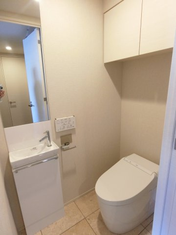 オープンレジデンシア表参道神宮前ザ・ハウスのトイレ|トイレもきれいです