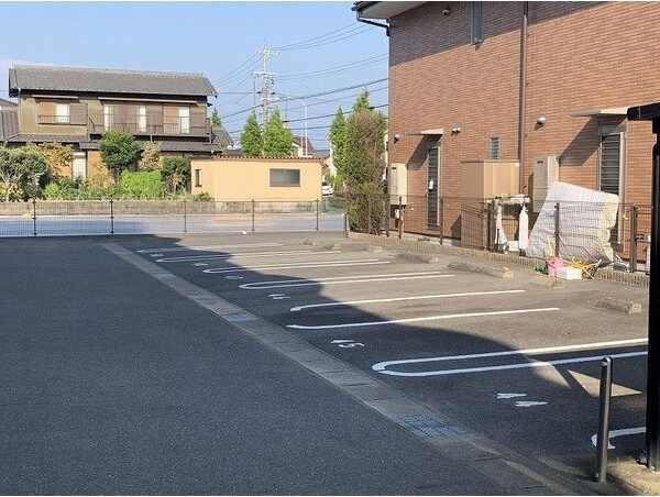 ISO　GAIグランドエィワンB　　刈谷市近郊の賃貸はクラスホーム刈谷店の駐車場