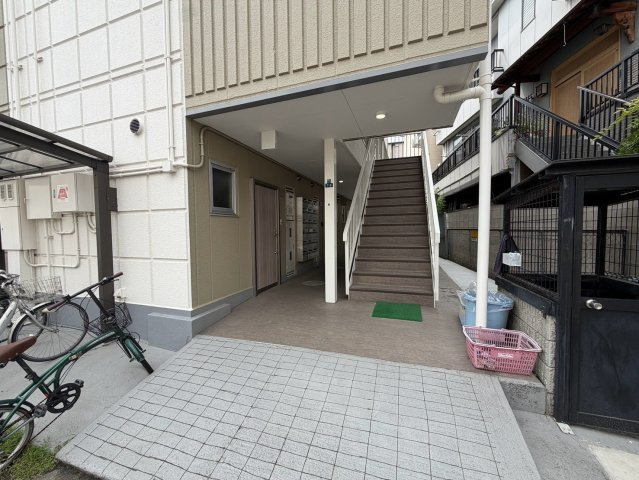 ハイムデダチのエントランス