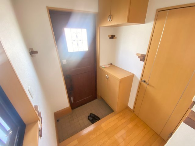 中古戸建　三芳町藤久保の玄関