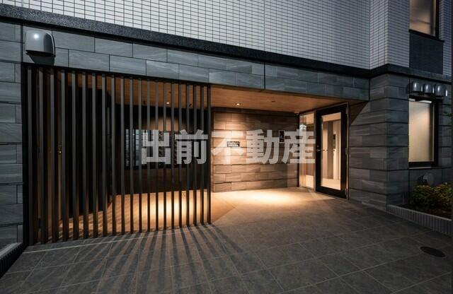 CREATIF池袋のエントランス