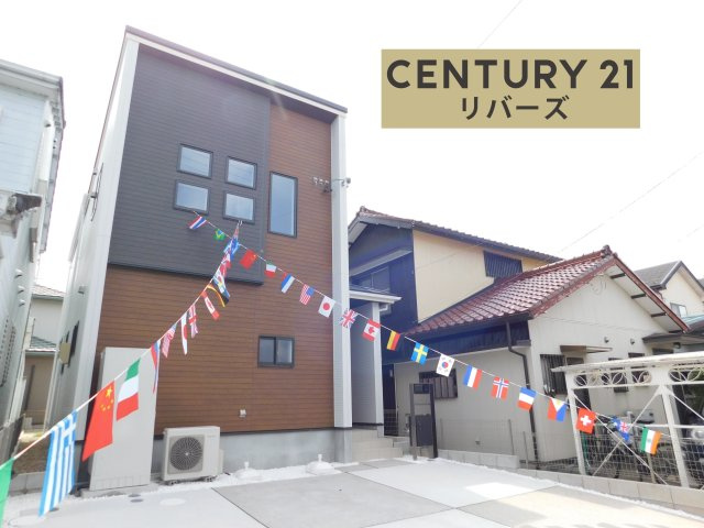 愛西市北一色町昭和の新築一戸建の外観|◇限定１棟◇　　新価格！！いつでも見学出来ます♪♪（お問合せ当日、平日、水曜、夜間でもＯＫ）　敷地４８坪超！　長期優良住宅！　オール電化！　駐車並列３台ＯＫ♪　南に天然芝の庭♪　周辺環境充実！