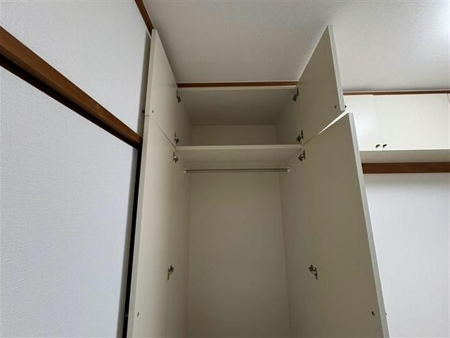エルベール新町Ⅱ号館の収納