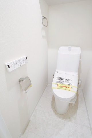 エンゼルハイム武蔵新田第２のトイレ|エンゼルハイム武蔵新田第２：ウォシュレット機能付きトイレです！