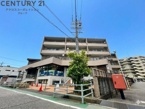 敷地内に自転車置き場あります！