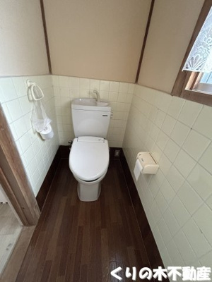 【トイレ】 | 国分４丁目貸家 | トイレです