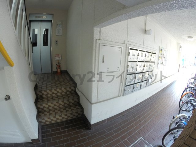 【ロビー】 | Renatus新大阪