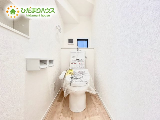 鴻巣市筑波第5Ⅱ期　新築戸建　クレイドル02のトイレ