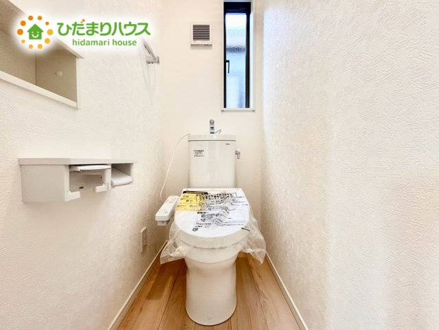 鴻巣市筑波第5Ⅱ期　新築戸建　クレイドル02のトイレ