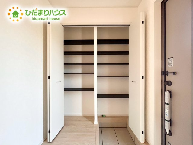 鴻巣市筑波第5Ⅱ期　新築戸建　クレイドル02の収納