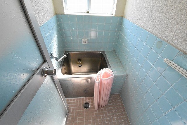 シンプルで使いやすい浴室です！