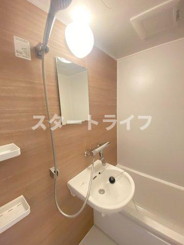 吹田市寿町２丁目の賃貸マンションの洗面所