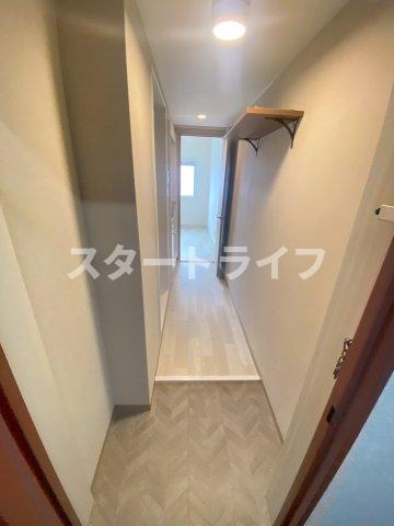 吹田市寿町２丁目の賃貸マンションの玄関
