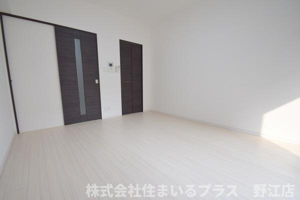 フォレストグレイス城東中央Ⅱの洋室