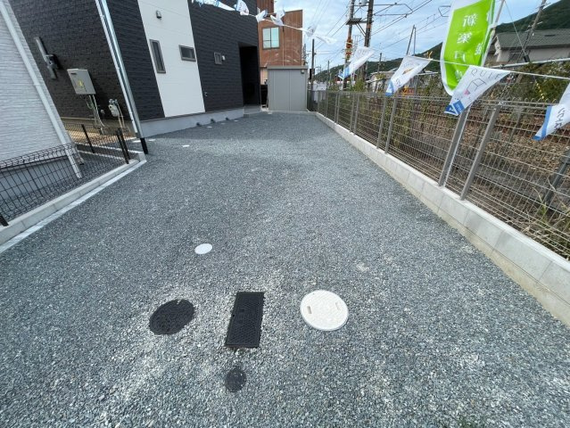 クレイドルガーデン姫路市広畑区才第8の駐車場|縦列で車２台駐車可能となっております