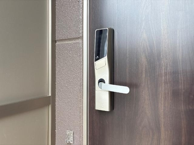 菊池郡菊陽町大字津久礼のアパートの玄関|セキュリティ
