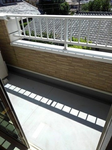 エクセラン三ノ宮　Ａのバルコニー