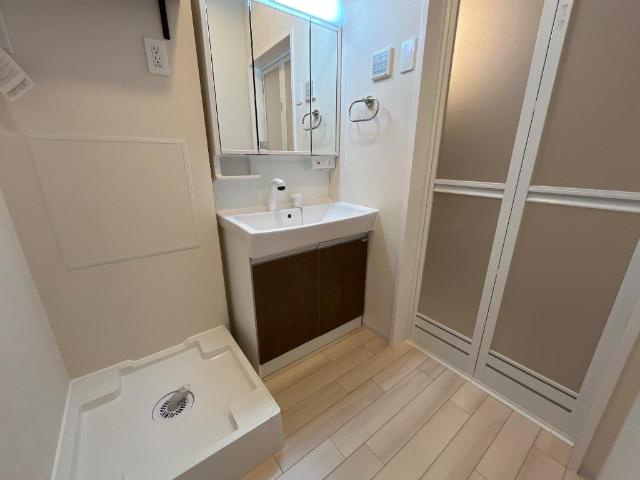 熊本市東区新外新築アパート（仮）の洗面所|建具等の色・仕様は相違がございます（イメージ）