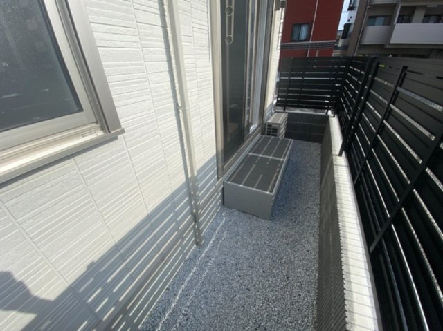 D-room花見が丘のバルコニー